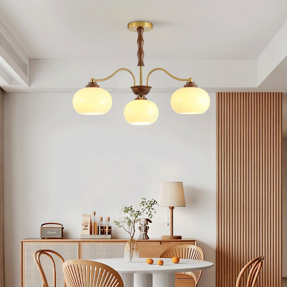Lustra Chandelier Globe en Verre et Noyer - Neutralighting