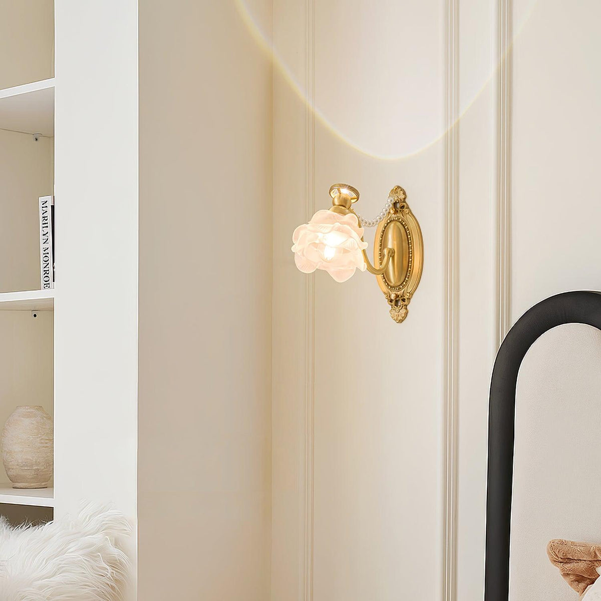 Zoey Applique Murale Florale en Laiton - Neutralighting