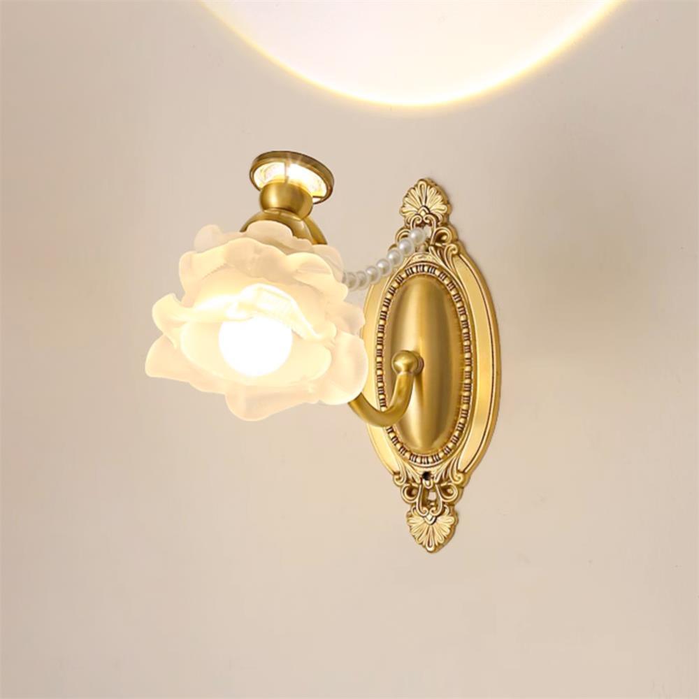 Zoey Applique Murale Florale en Laiton - Neutralighting