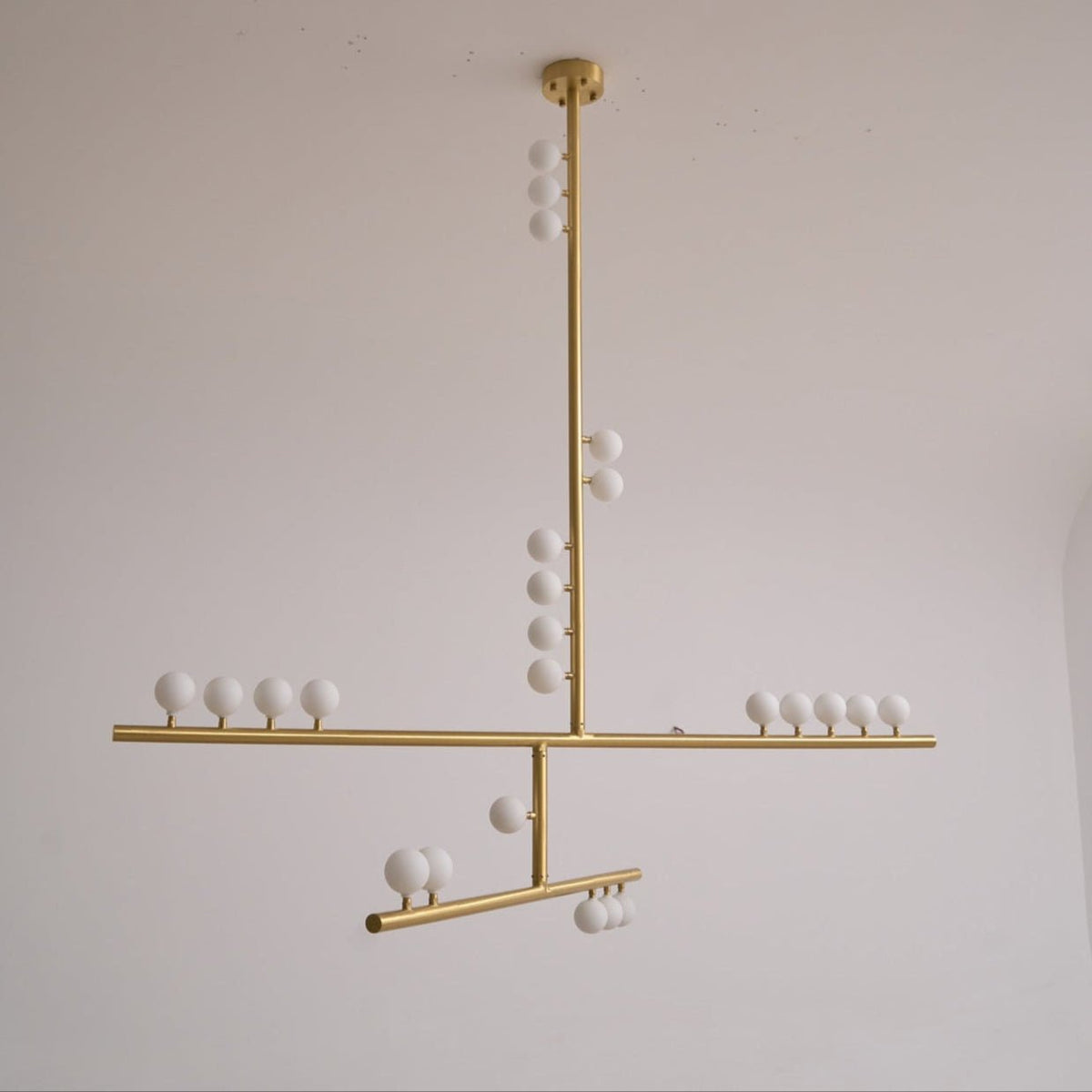 Eurzoris Chandelier Linéaire Géométrique en Laiton - Neutralighting