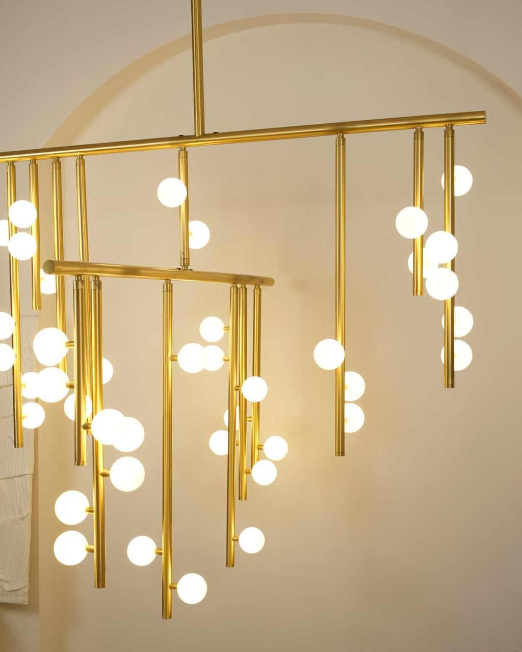 Eurzoris Chandelier Linéaire Géométrique en Laiton - Neutralighting