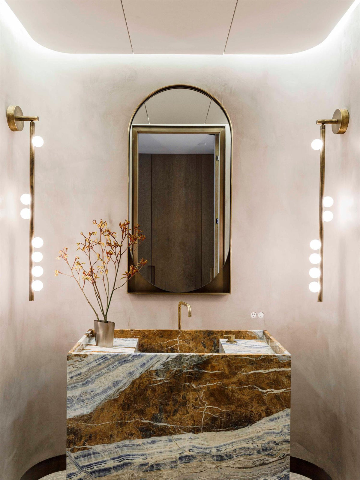 Pamela Tube Plug-in Brass Glass Wall Lamp - Neutralighting