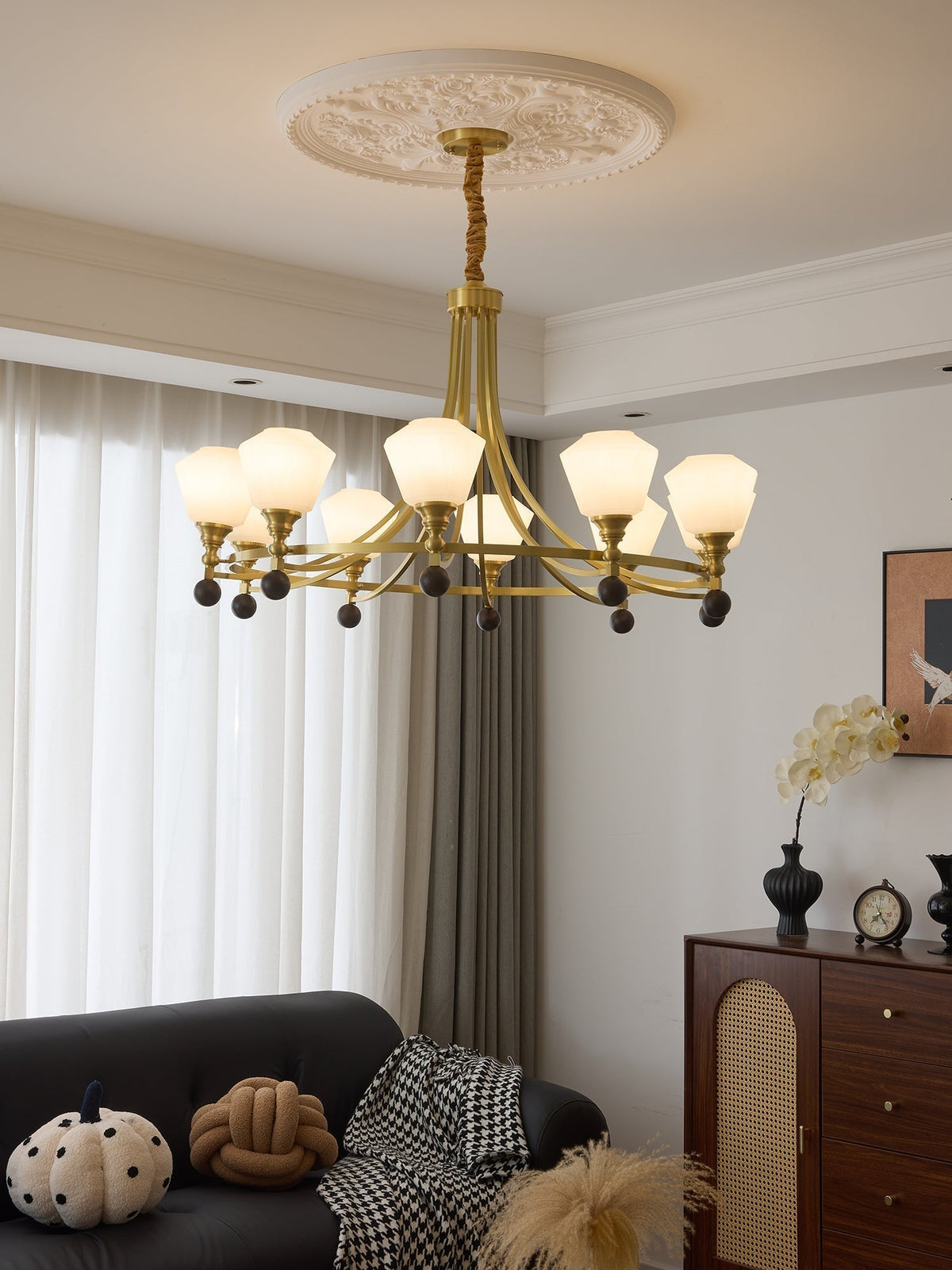 Nyraeyra Lustre Nordique Haut de Gamme en Laiton et Bois - Neutralighting