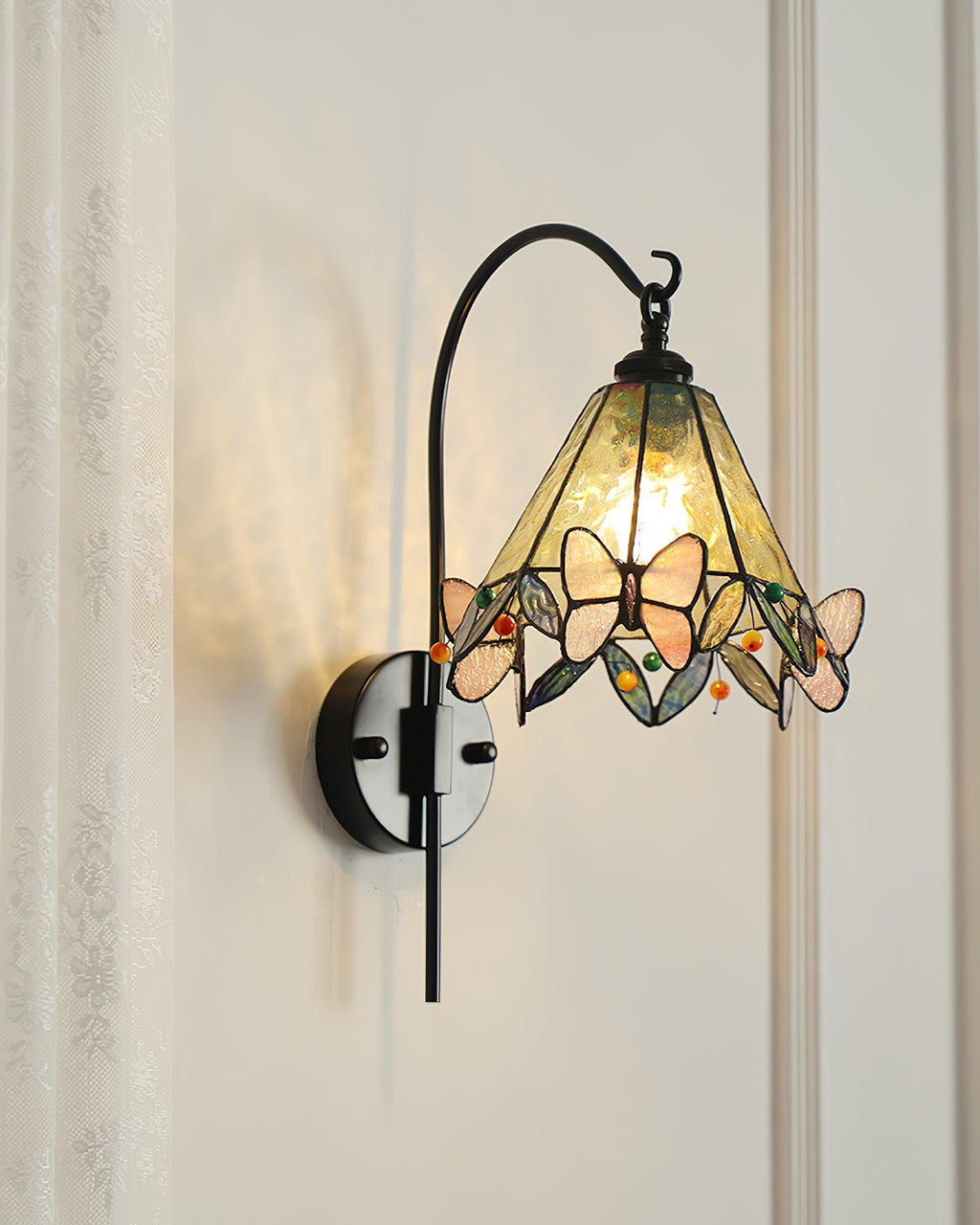 Tiffany Applique Murale Abat-jour en Verre Papillon Rose Jaune Art - Neutralighting