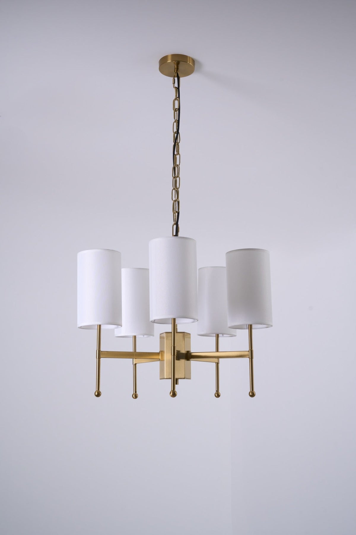 Ulcarisra Chandelier en Tissu Vintage en Laiton - Neutralighting