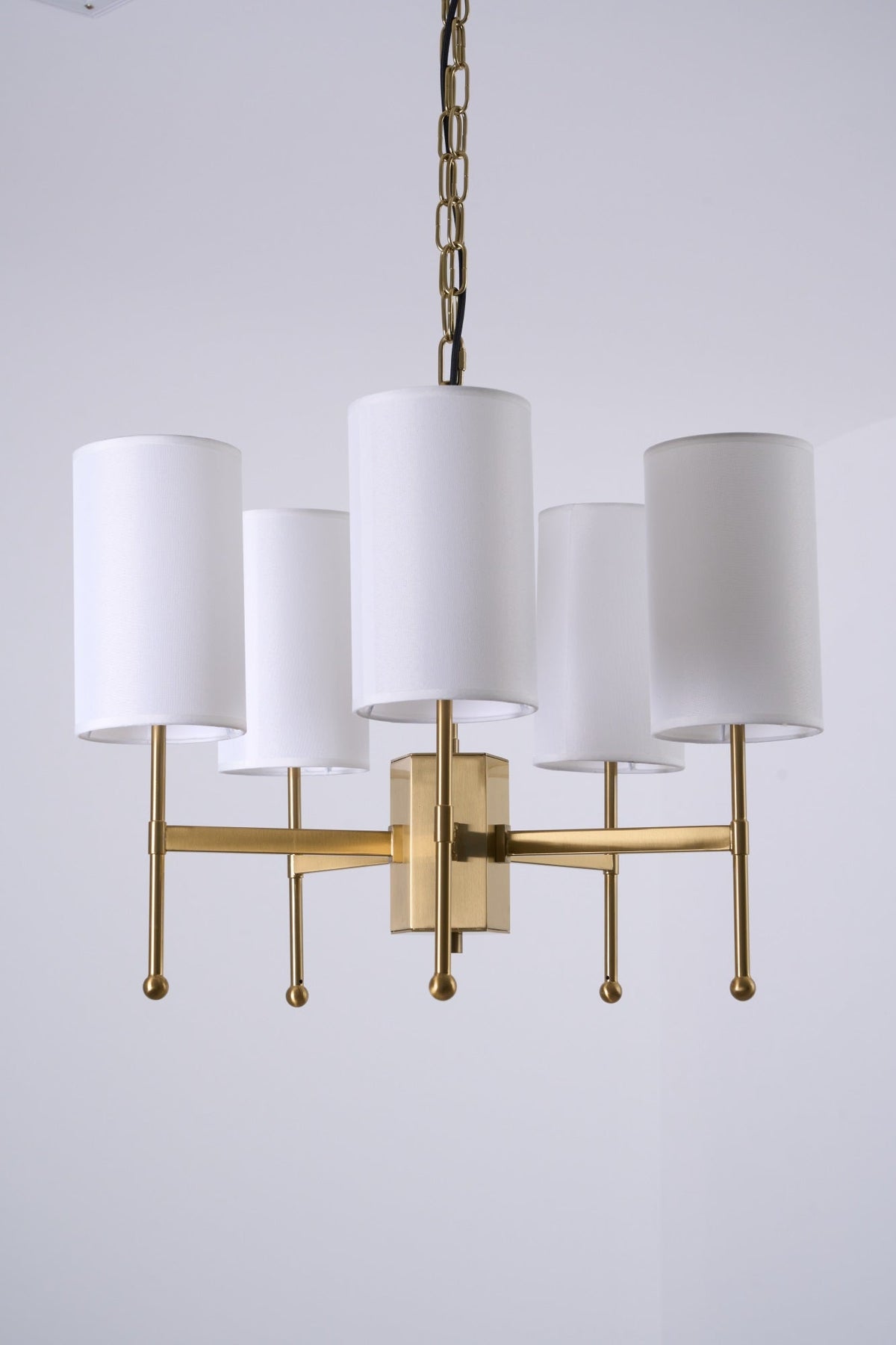 Ulcarisra Chandelier en Tissu Vintage en Laiton - Neutralighting
