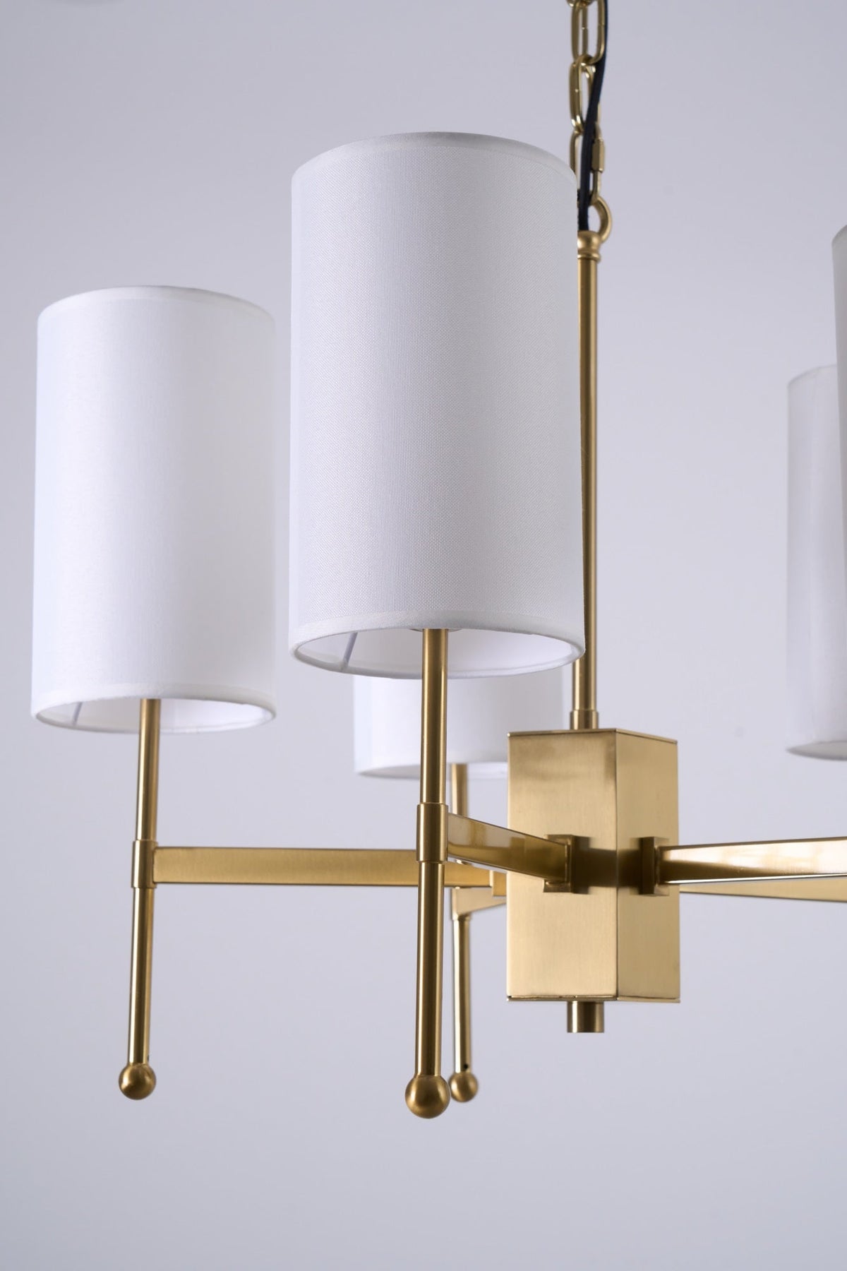 Ulcarisra Chandelier en Tissu Vintage en Laiton - Neutralighting