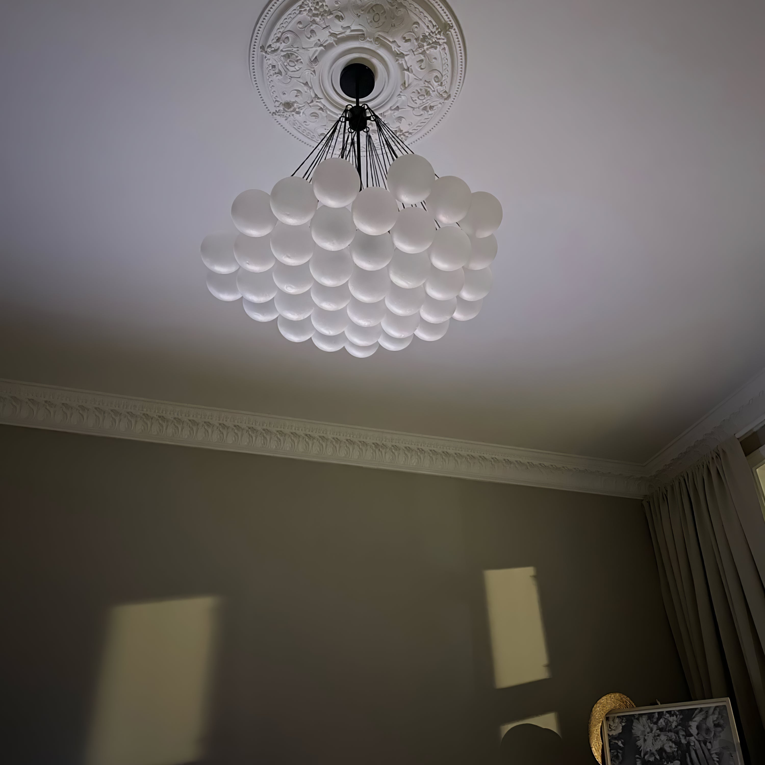 Lustra Chandelier Bulles en Verre Satiné - Neutralighting