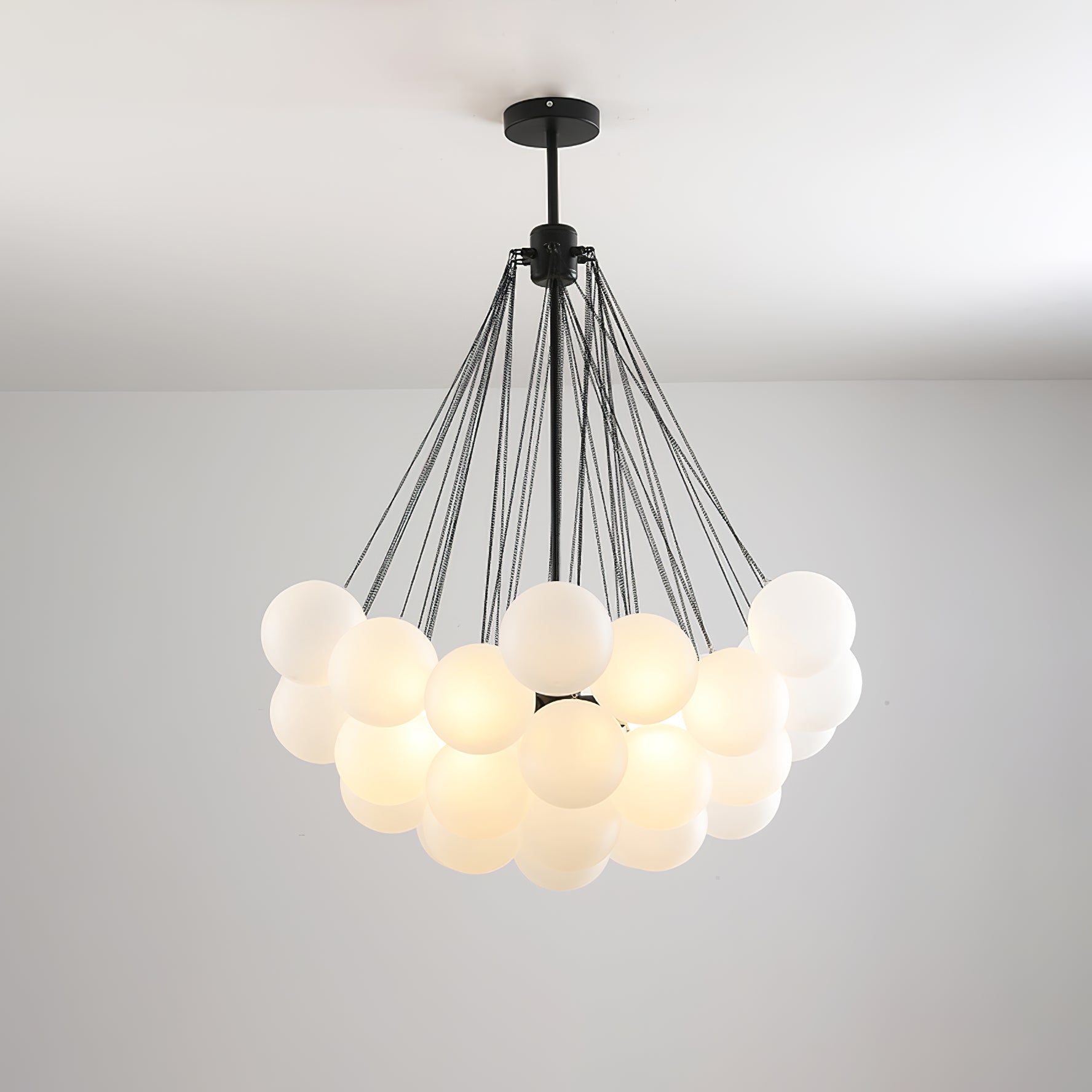 Lustra Chandelier Bulles en Verre Satiné - Neutralighting