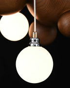 Lustra Chandelier Bois & Acrylique Boule à Bulles en Cluster - Neutralighting