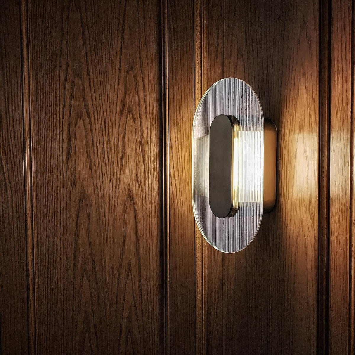 Uvyneth Applique Murale en Verre Premium - Neutralighting