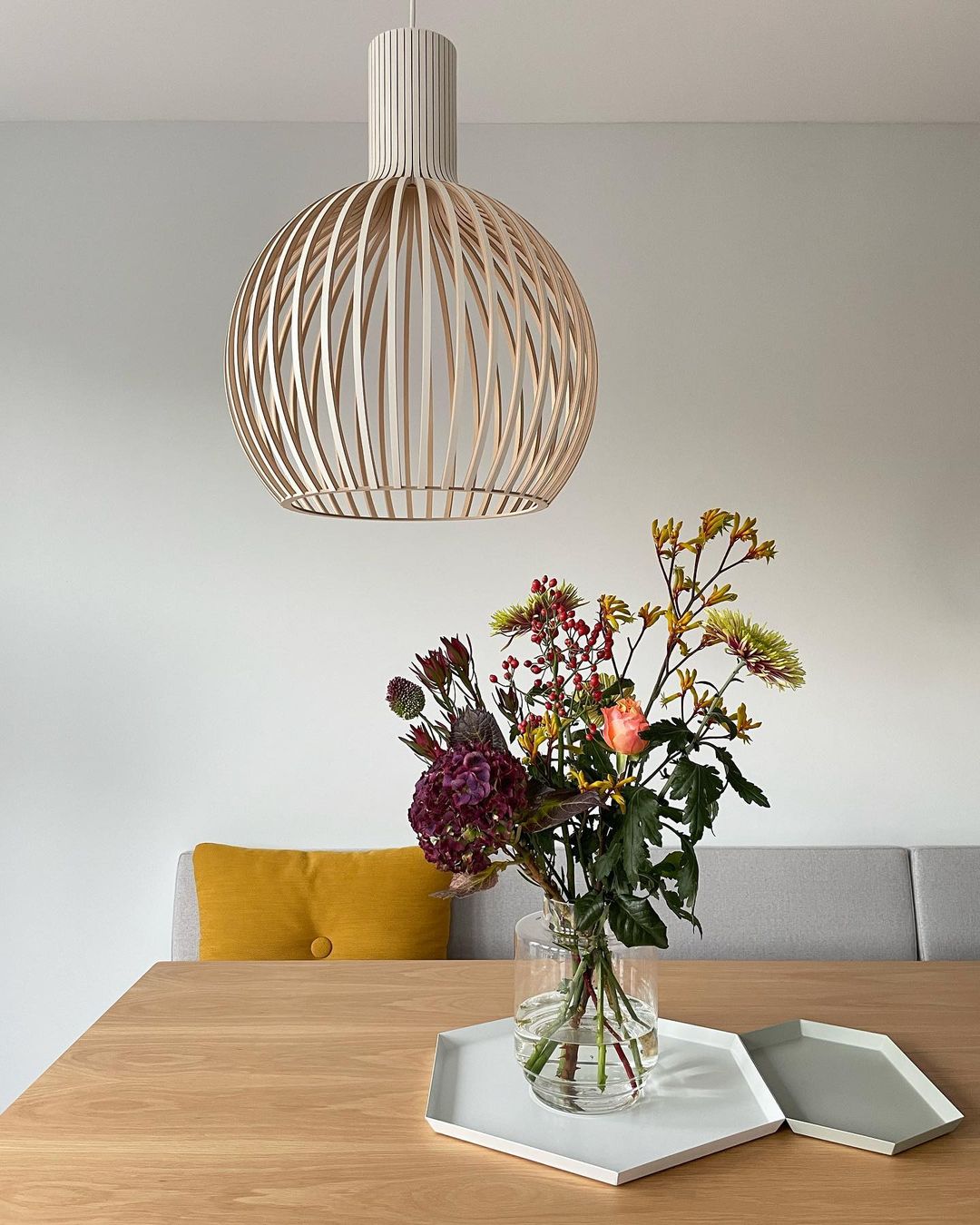 Cage Lampe Suspendue Sculpturale à Cadre Ouvert en Bouleau - Neutralighting