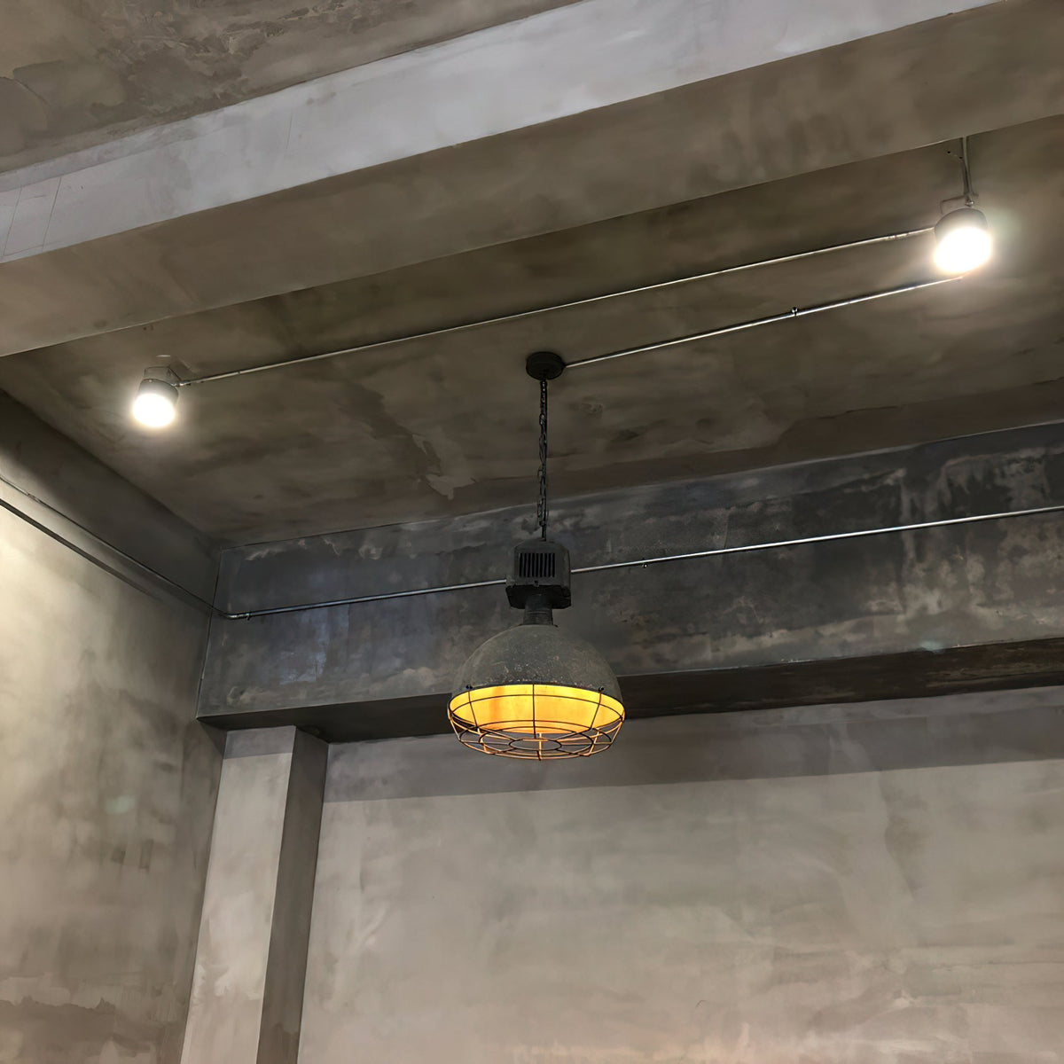 Urbanx Lampe Suspension en Métal Style Industriel Vintage - Neutralighting