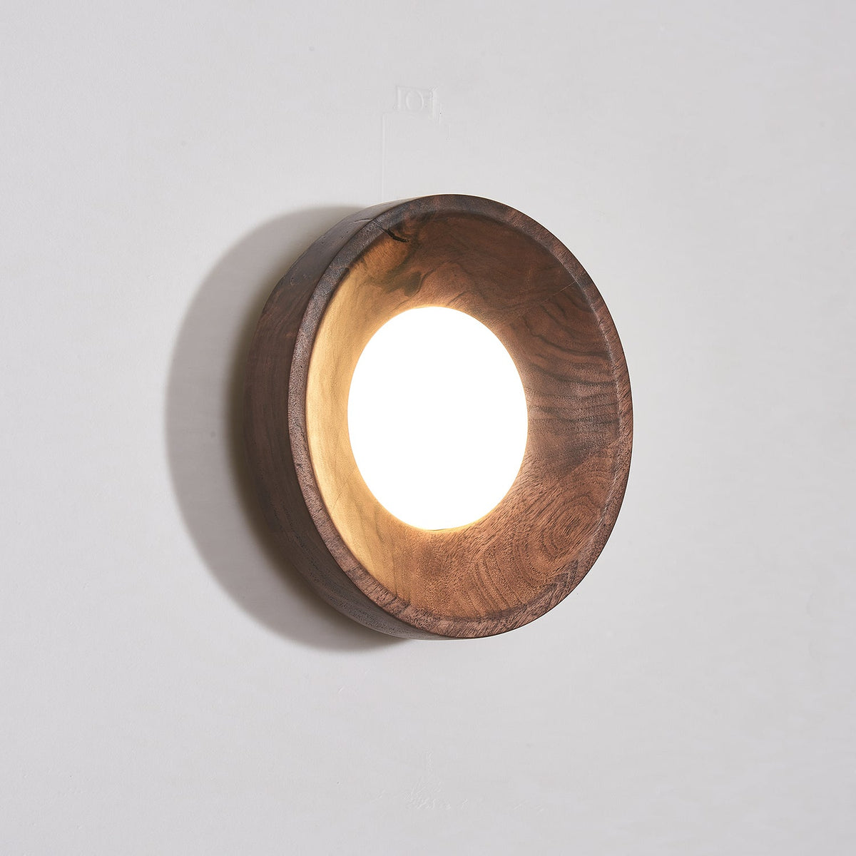 Lustra Lampe Murale Bois de Noyer Acrylique - Neutralighting