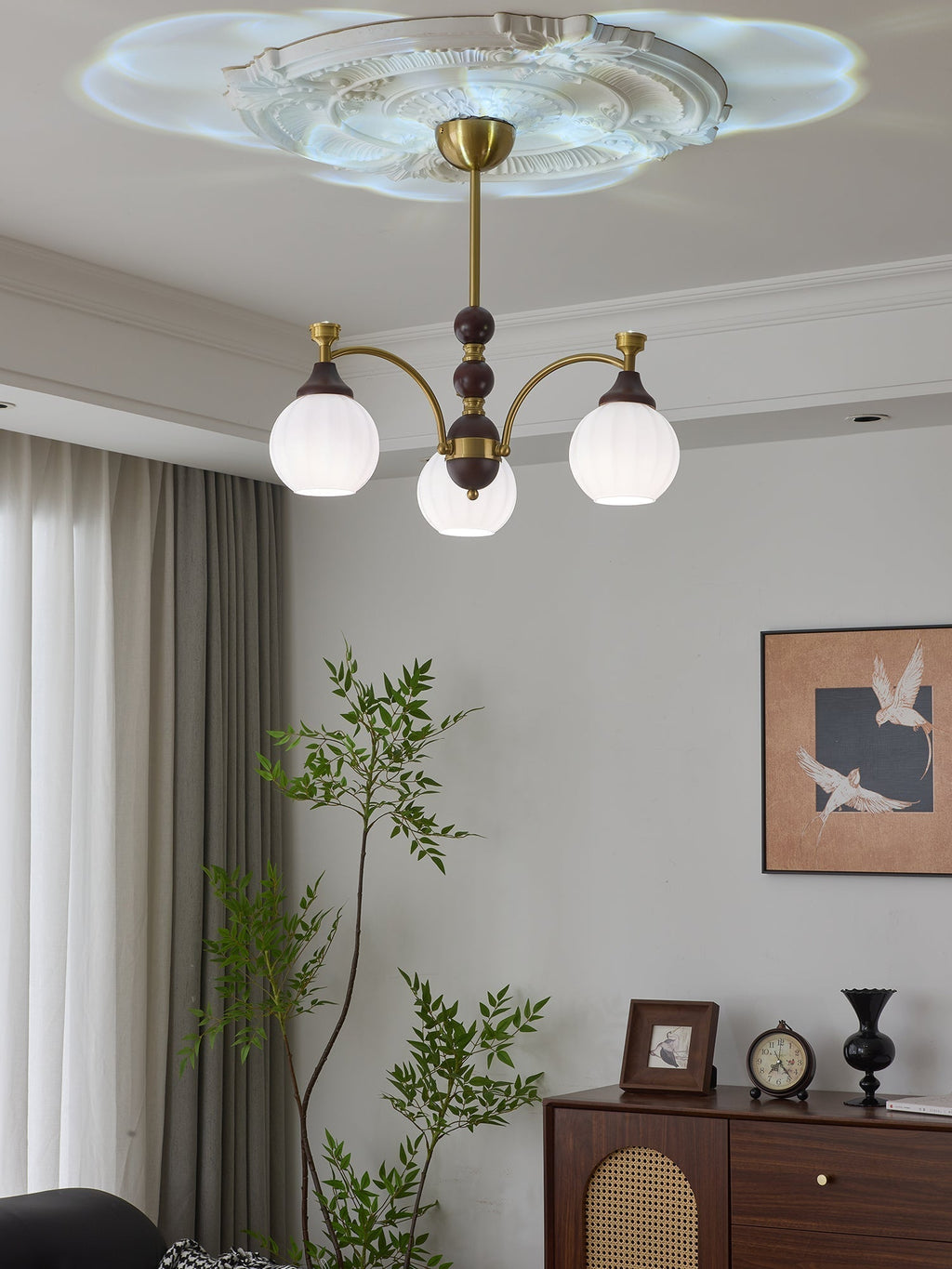 Illoros Chandelier en Bois Élégance Traditionnelle - Neutralighting