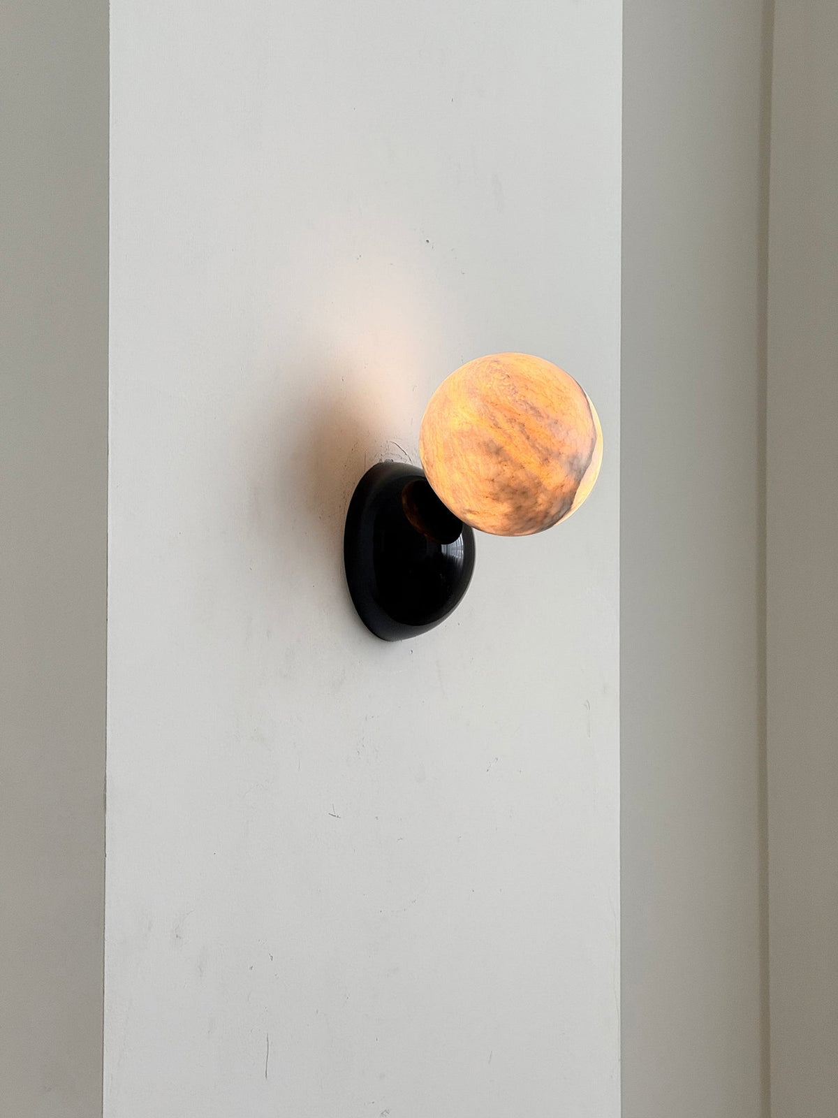 Arca Lampe Murale en Marbre et Métal Style Minimaliste Moderne Eclipse - Neutralighting