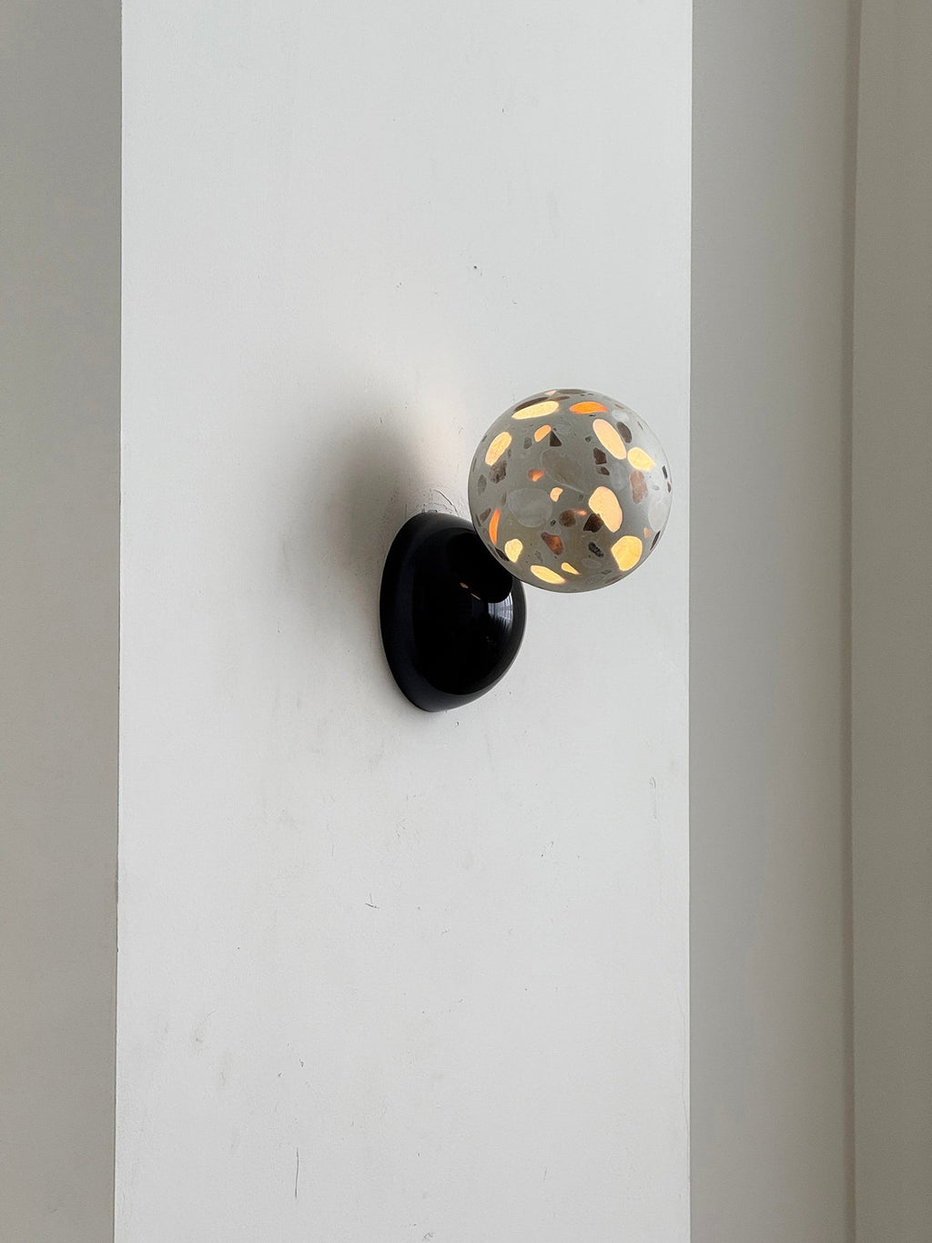 Arca Lampe Murale en Marbre et Métal Style Minimaliste Moderne Eclipse - Neutralighting