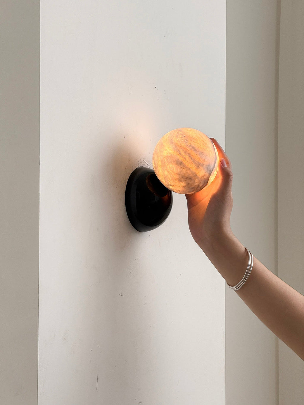 Arca Lampe Murale en Marbre et Métal Style Minimaliste Moderne Eclipse - Neutralighting