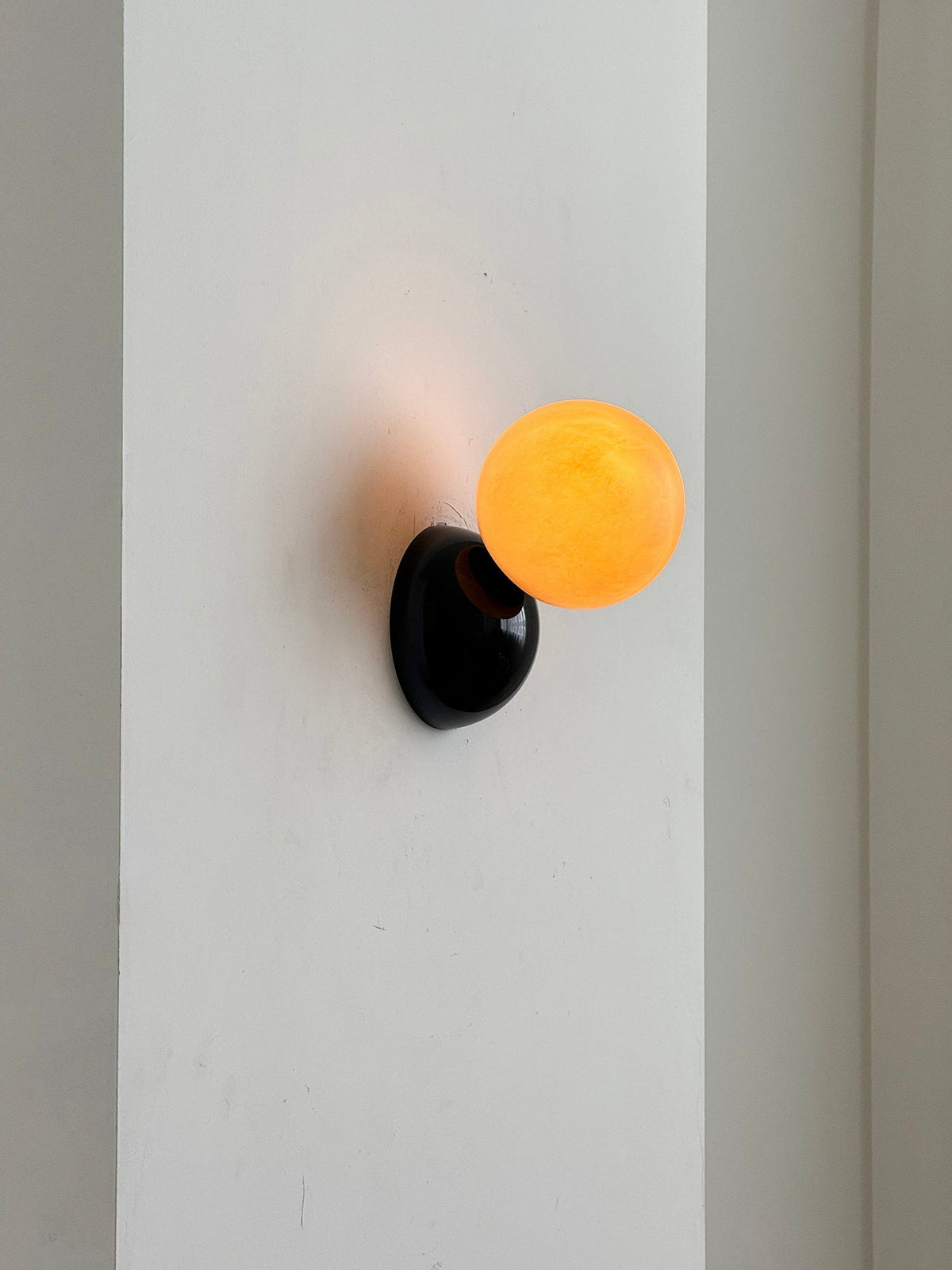 Arca Lampe Murale en Marbre et Métal Style Minimaliste Moderne Eclipse - Neutralighting