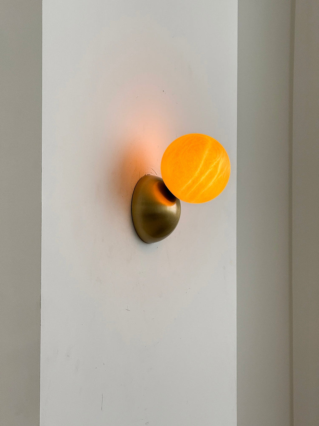 Arca Lampe Murale en Marbre et Métal Style Minimaliste Moderne Eclipse - Neutralighting