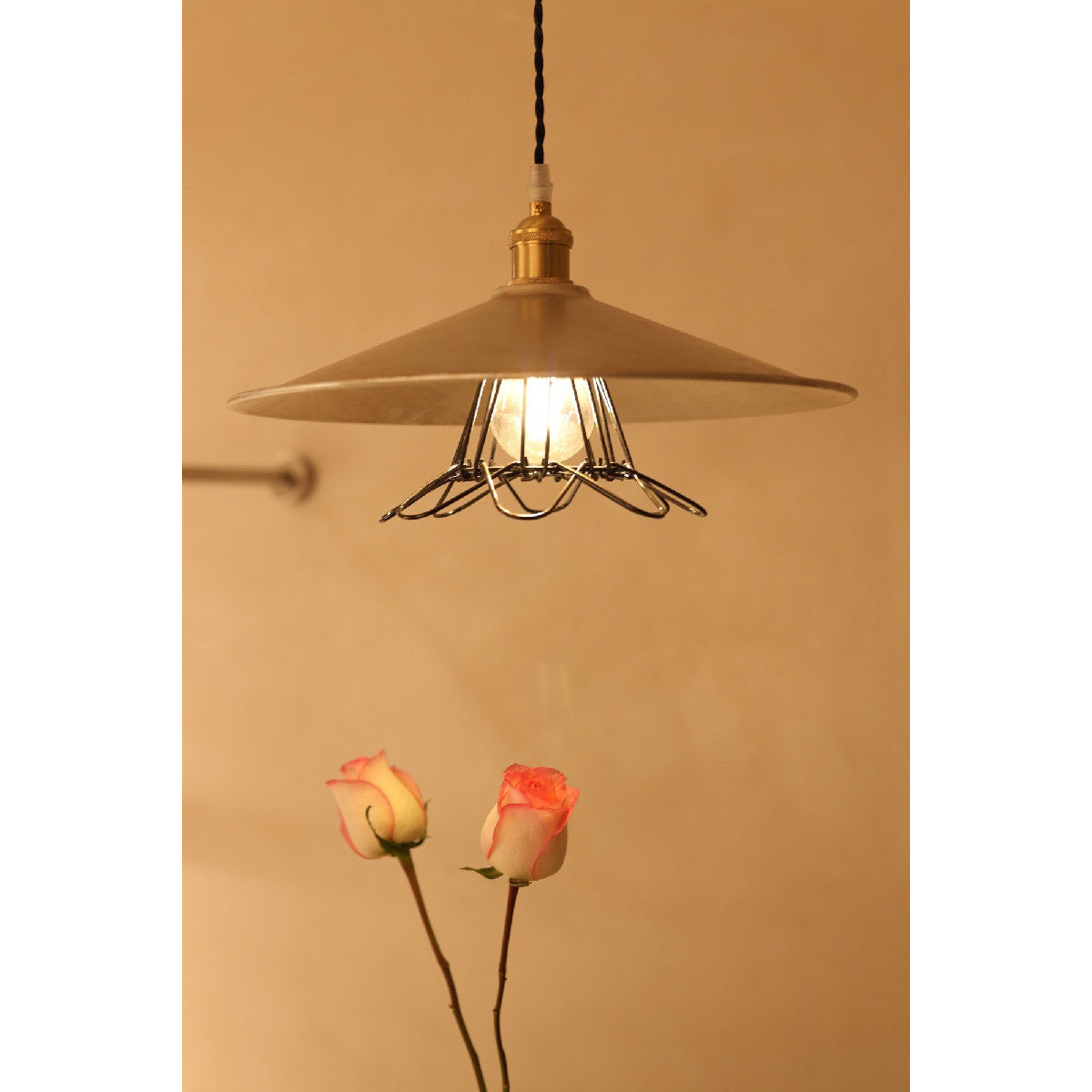 Stella Lampe Pendante en Métal Artistique Industriel Vintage - Neutralighting