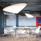 Solara Lampe Suspendue Polyéthylène Chapeau Incliné Minimaliste - Neutralighting