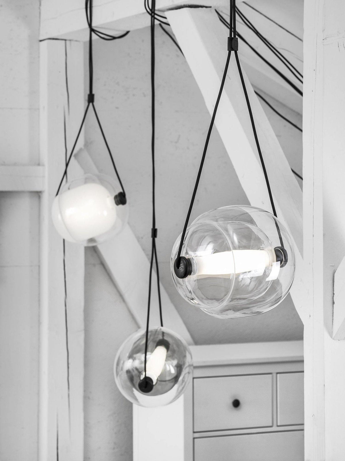 Orba Suspension Lampe en Verre Contemporain - Neutralighting