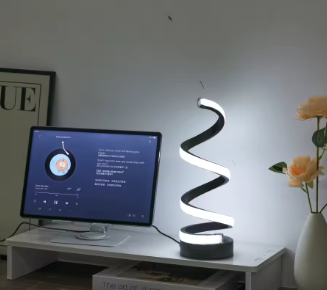 Lampe de lecture en design spirale Lorène Élan en Spirale - Un Compagnon pour Vos Moments de Lecture