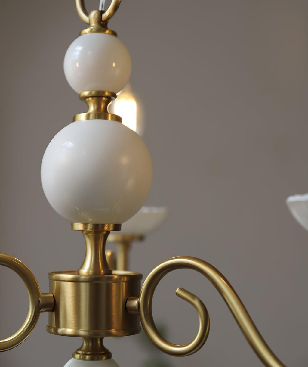Lustra Chandelier Carlita Doré Moderne - Neutralighting