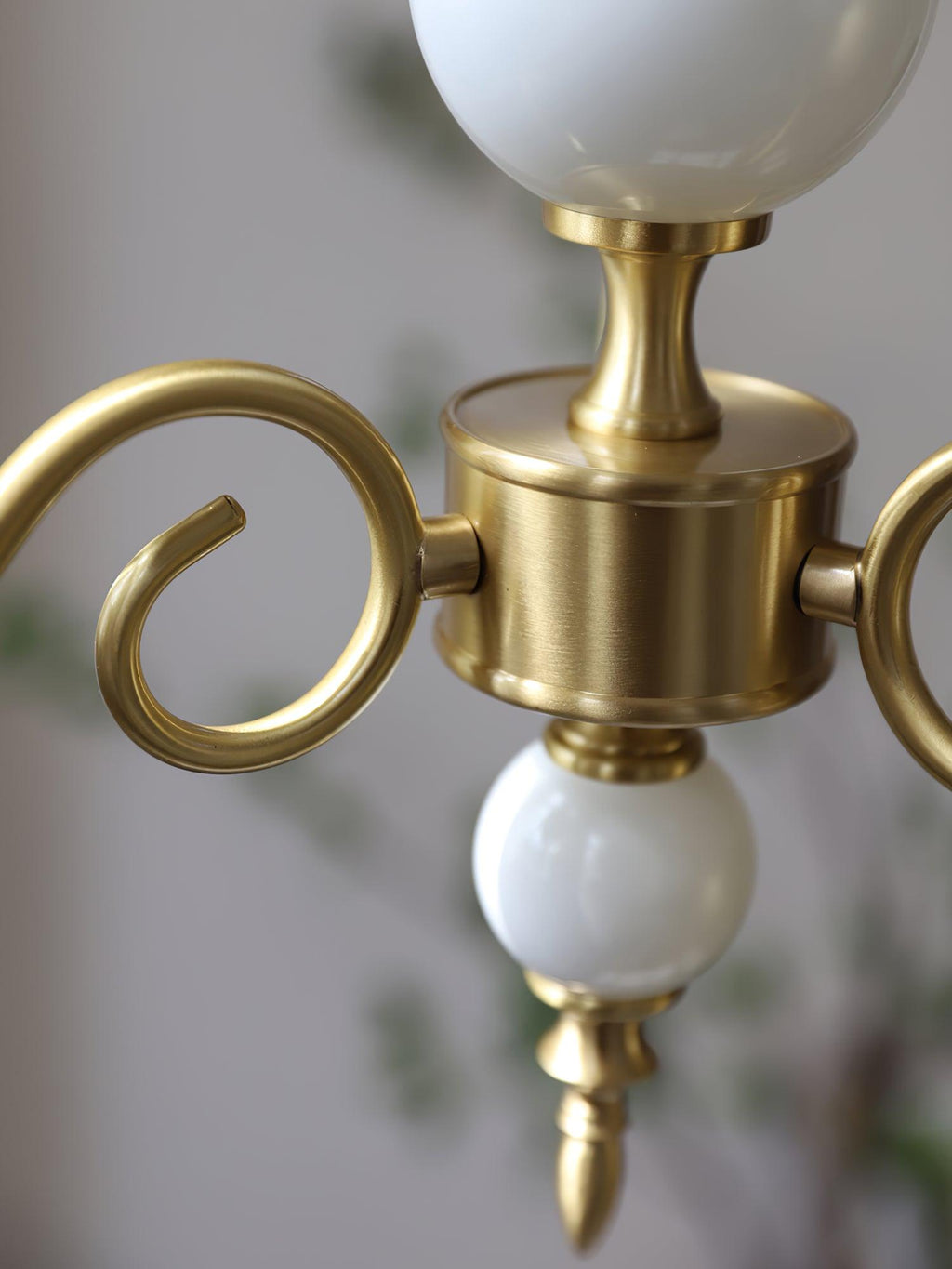 Lustra Chandelier Carlita Doré Moderne - Neutralighting