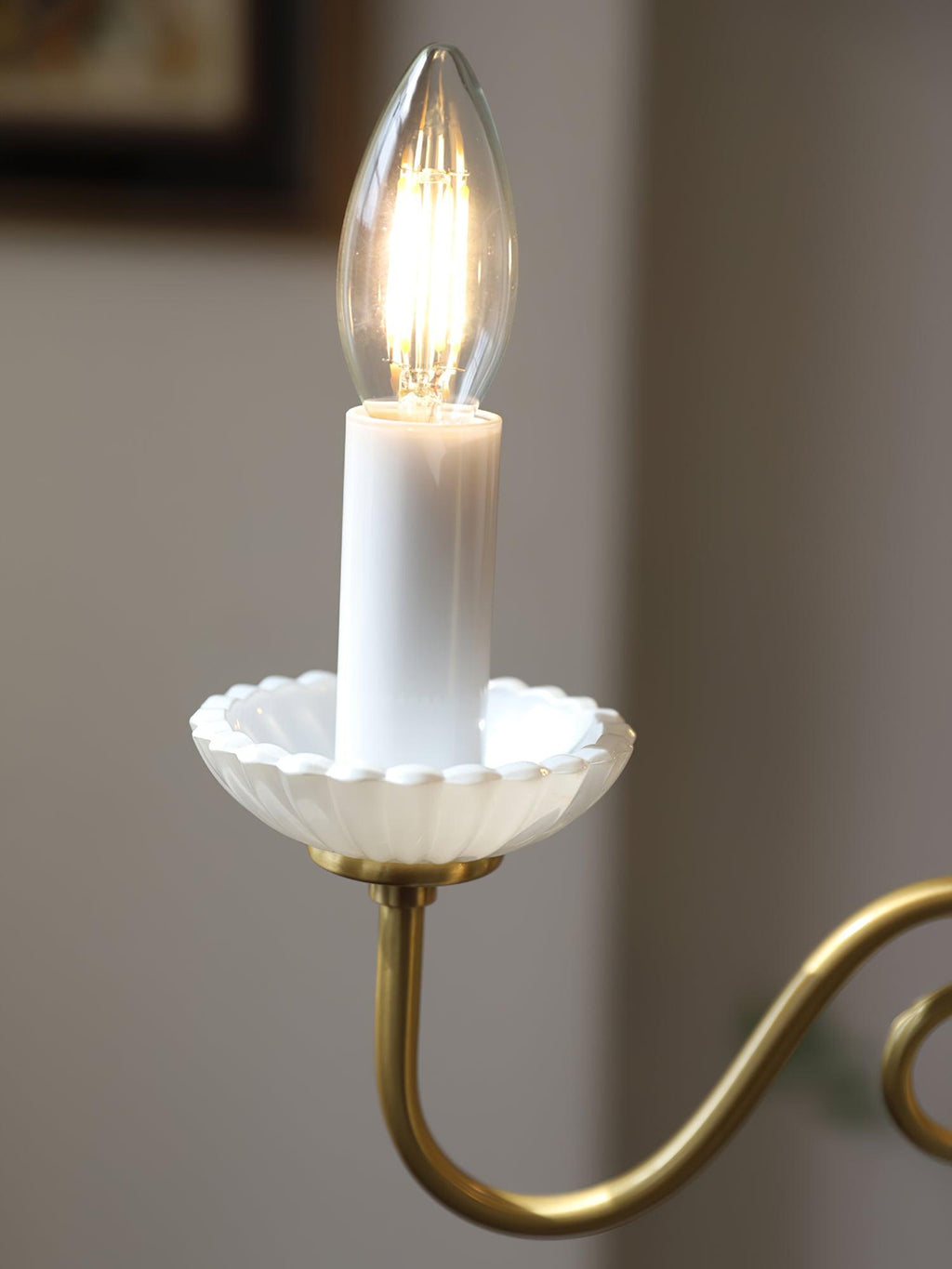 Lustra Chandelier Carlita Doré Moderne - Neutralighting