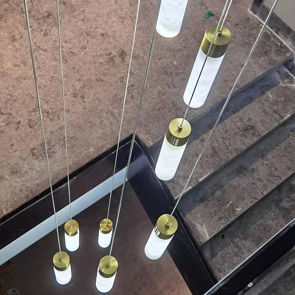 Aurelia Chandelier Albâtre pour Escalier - Neutralighting