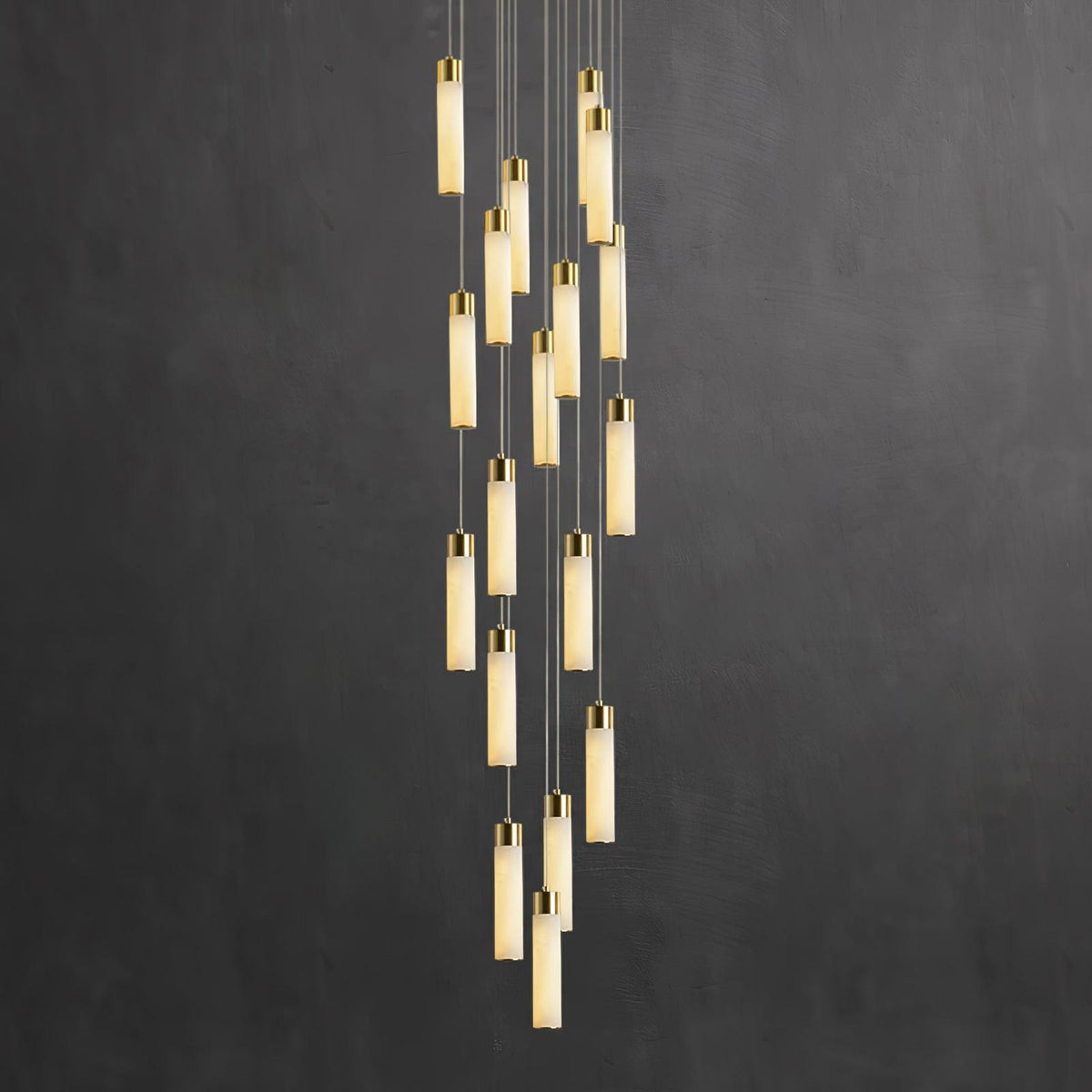 Aurelia Chandelier Albâtre pour Escalier - Neutralighting