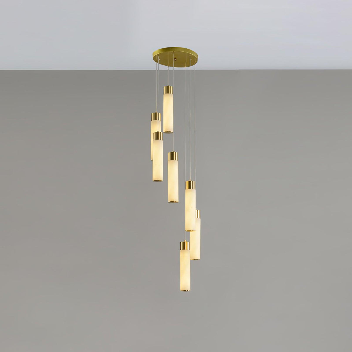 Aurelia Chandelier Albâtre pour Escalier - Neutralighting