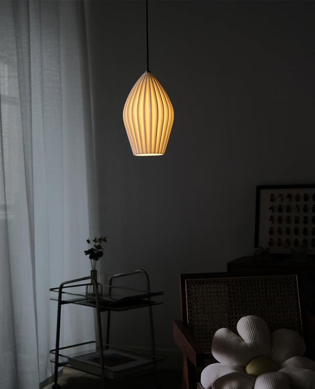 Solara Lampe à suspension en céramique côtelée en porcelaine élégante - Neutralighting