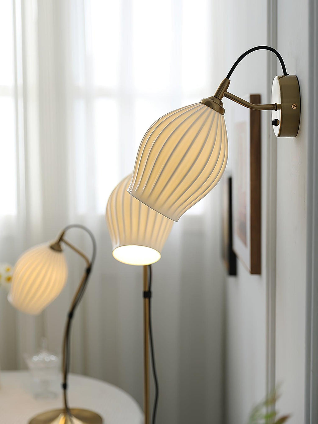 Zotalisra Moderne Minimaliste Côtes Céramique Applique Lumière - Neutralighting