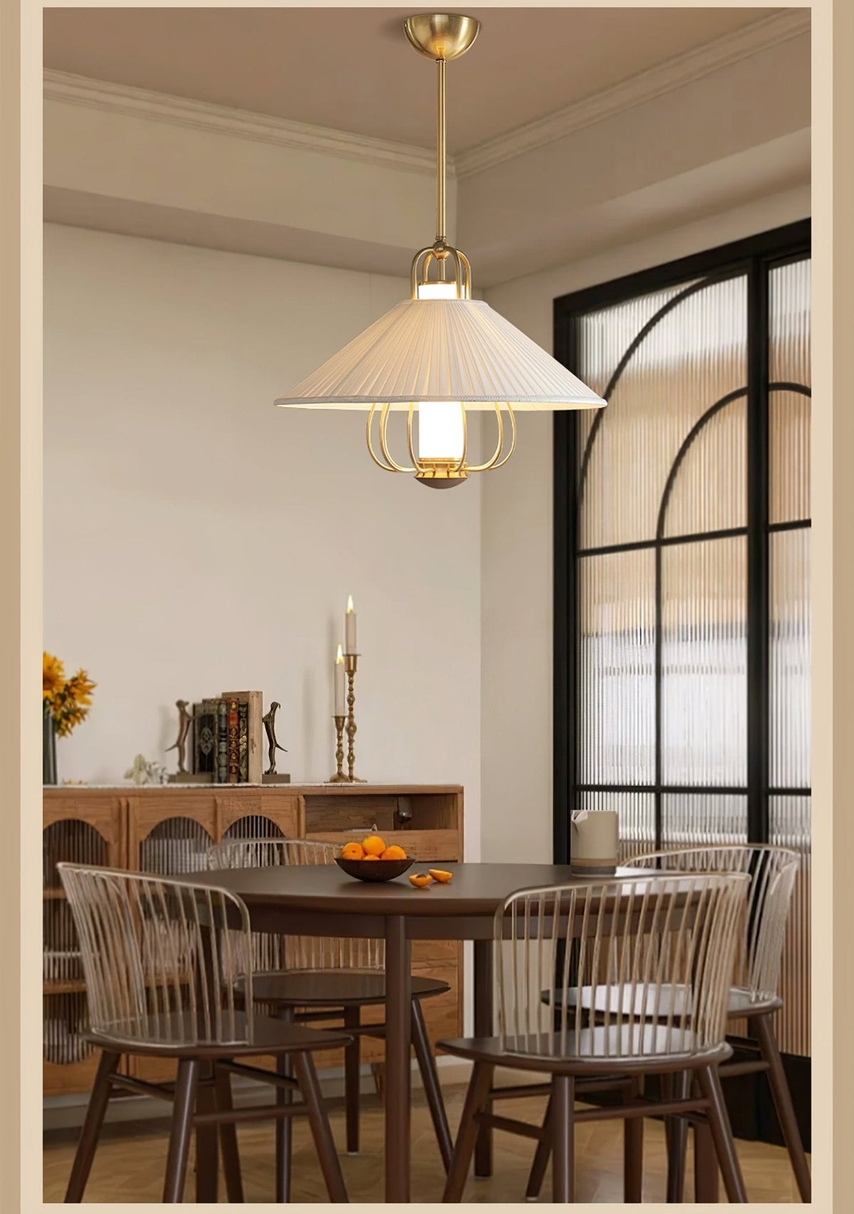 Lustra Suspension en Tissu Doré LED pour Salle à Manger - Neutralighting