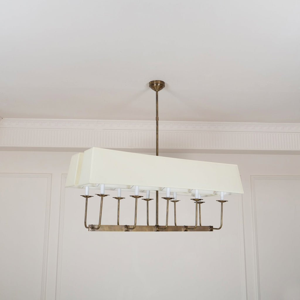 Beacon Chandelier Linéaire Moderne Minimaliste en Laiton, Métal et Tissu - Neutralighting