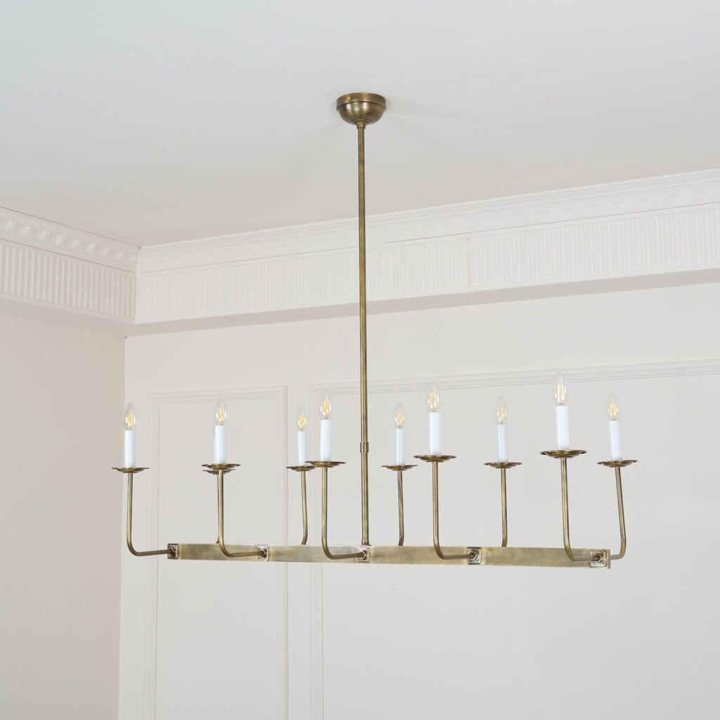 Beacon Chandelier Linéaire Moderne Minimaliste en Laiton, Métal et Tissu - Neutralighting