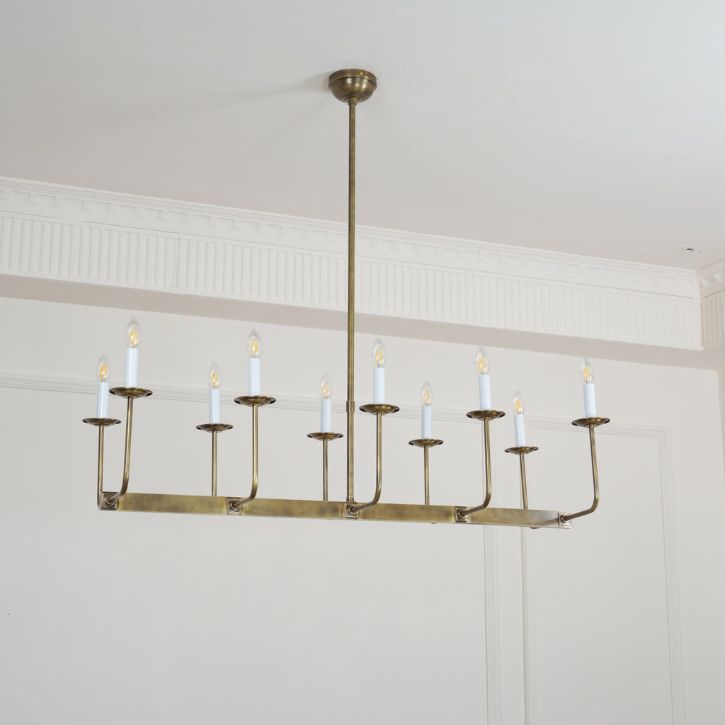 Beacon Chandelier Linéaire Moderne Minimaliste en Laiton, Métal et Tissu - Neutralighting