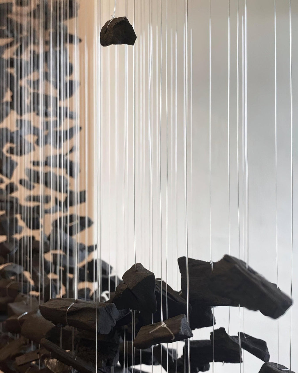 Arsilus Chandeliers Cascade en Pierre Charbon N - Neutralighting