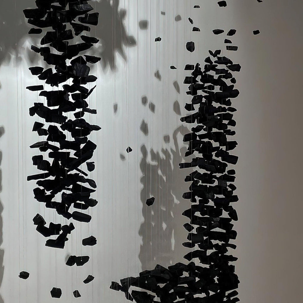 Arsilus Chandelier Sculptural en Pierre Charbon - Neutralighting
