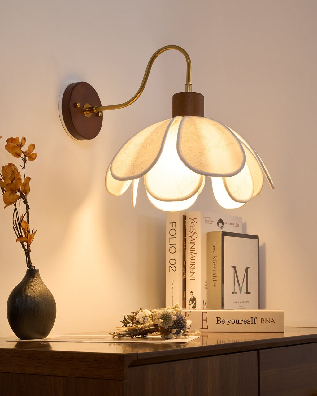 Florayne Applique Murale Florale Vintage en Verre - Neutralighting