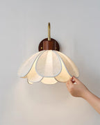 Florayne Applique Murale Florale Vintage en Verre - Neutralighting