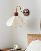 Florayne Applique Murale Florale Vintage en Verre - Neutralighting