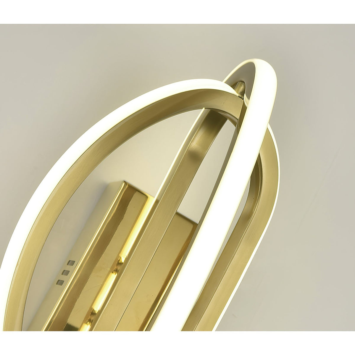 Urge Lampe Murale LED Moderne Minimaliste en Acrylique et Métal - Neutralighting