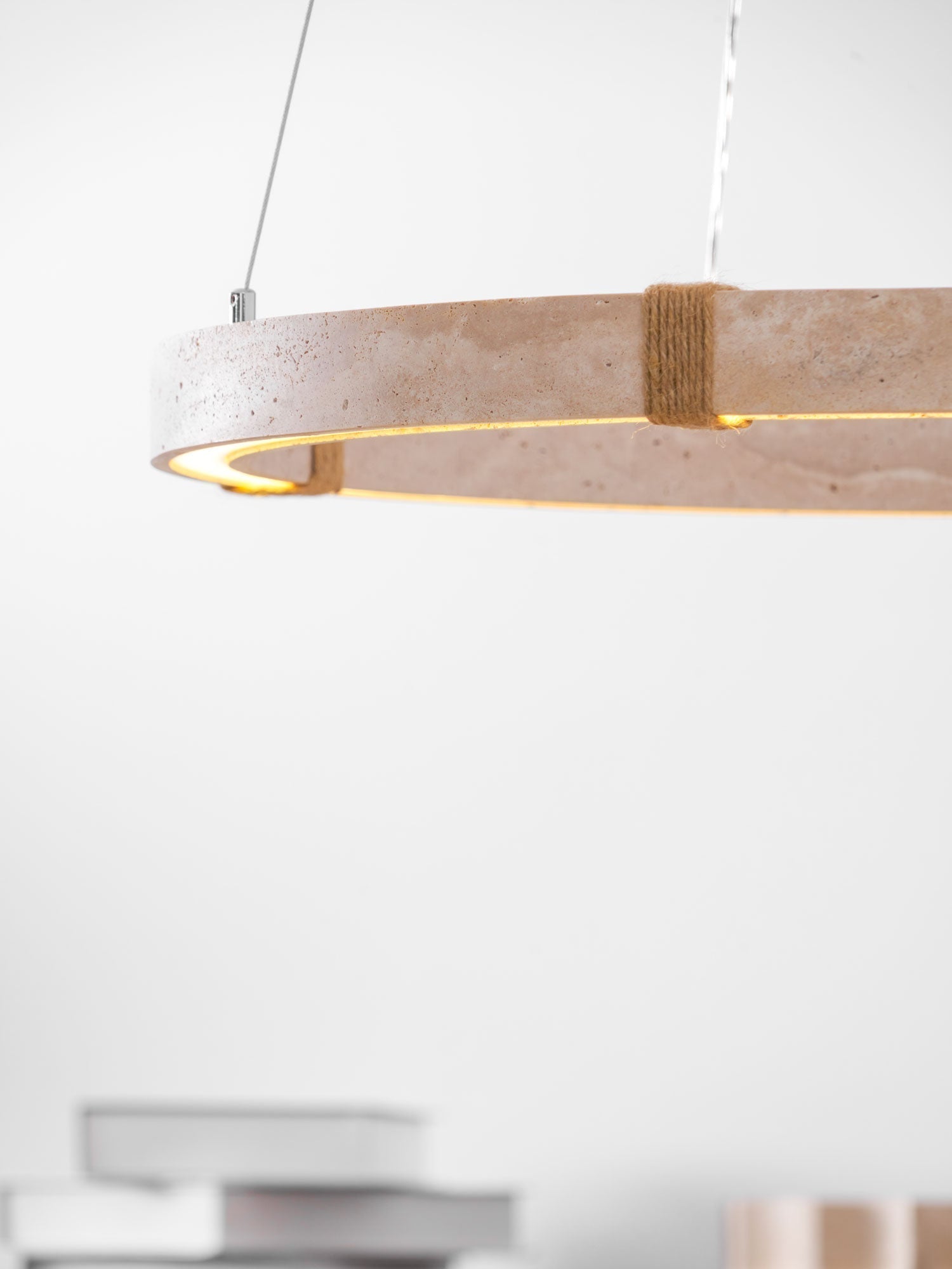 Alsilis Chandelier Minimaliste en Travertin - Neutralighting