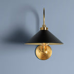 Helena Applique Murale Intérieure Vintage en Laiton - Neutralighting
