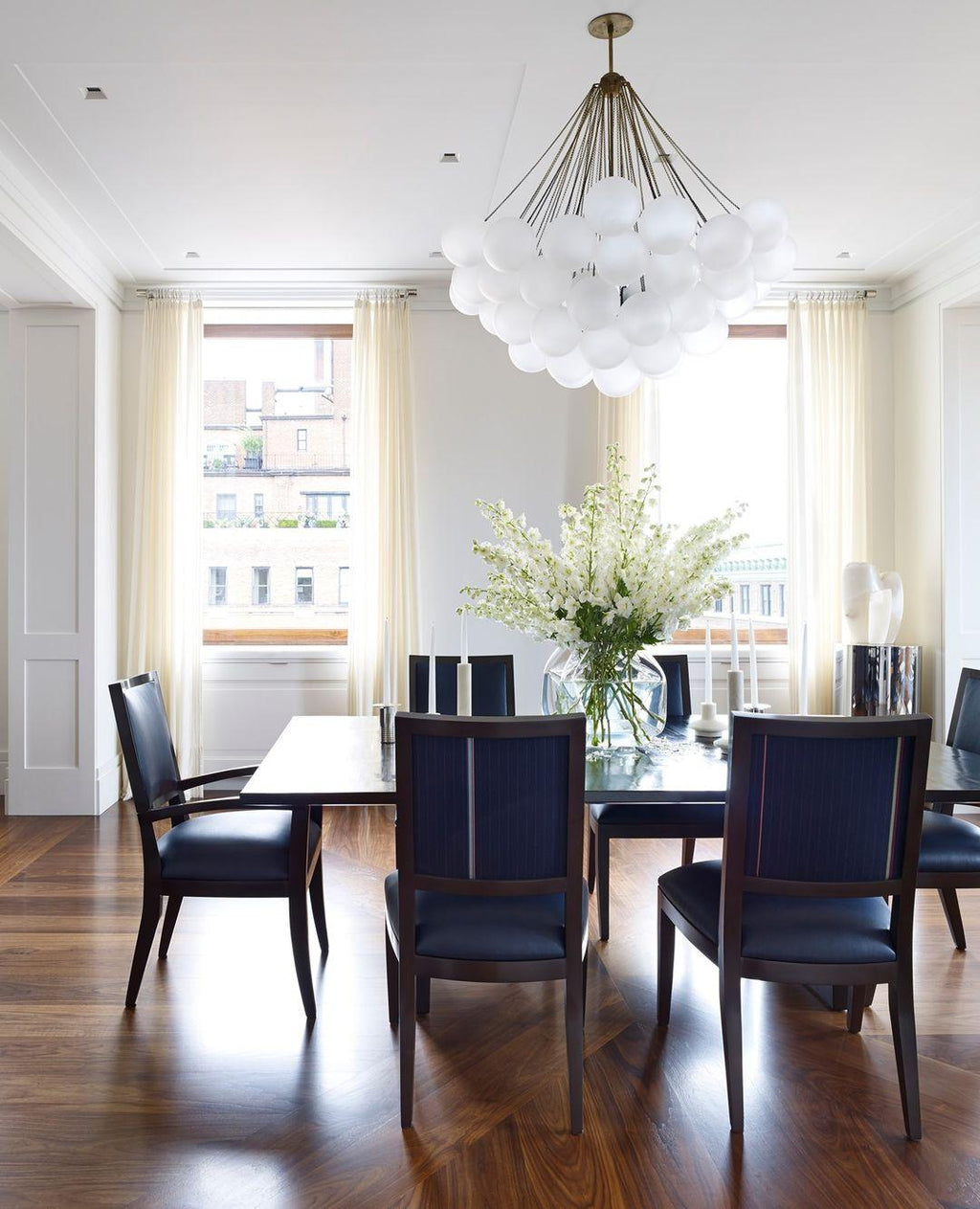 Lustra Chandelier Bulles en Verre Satiné - Neutralighting
