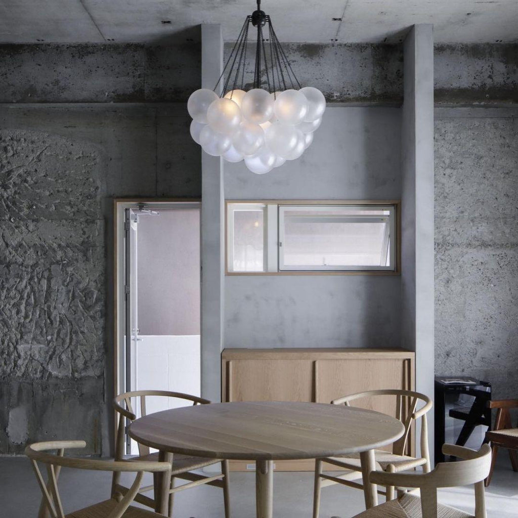 Lustra Chandelier Bulles en Verre Satiné - Neutralighting